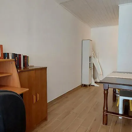 Figaro Pogled Od Milijun Dolara, 2 Tusa, 2 Wc Apartment Kastela