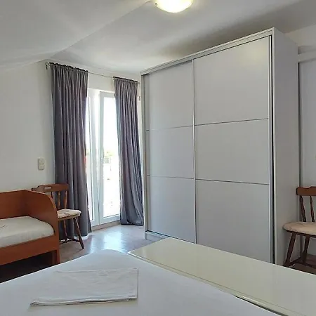 Figaro Pogled Od Milijun Dolara, 2 Tusa, 2 Wc Apartment Kastela