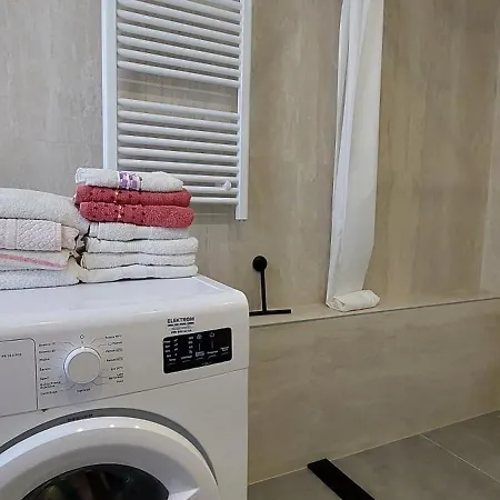 Figaro Pogled Od Milijun Dolara, 2 Tusa, 2 Wc Apartment Kastela